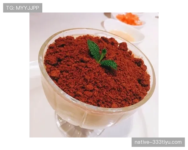 亚历克斯·摩根家的晚餐盘子比我一个月工资还贵吧？